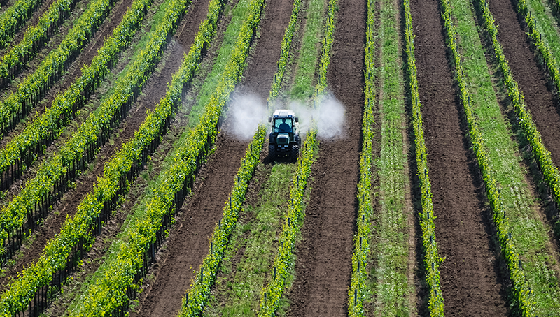 protection-des-riverains-contre-pesticides-63ce6ab468b51037027227.png