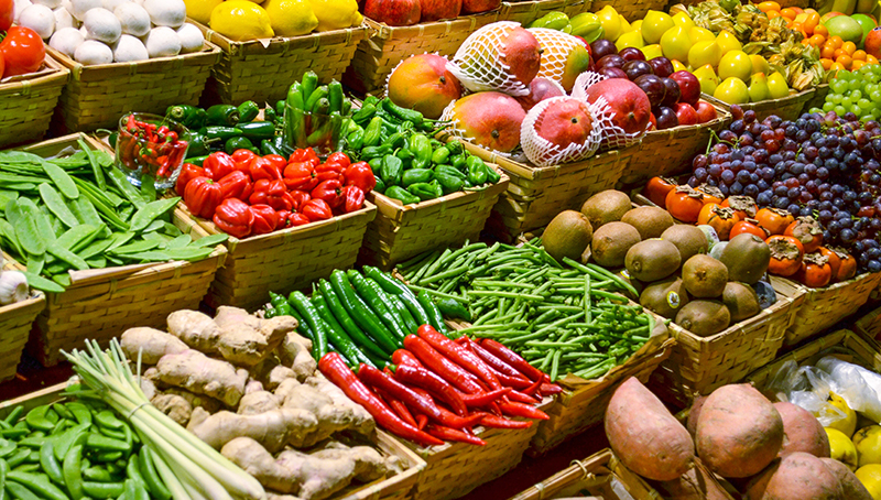 le-conseil-constitutionnel-valide-l-interdiction-etiquettes-non-compostables-fruits-legumes-64a2b592cf2e7760891894.jpg